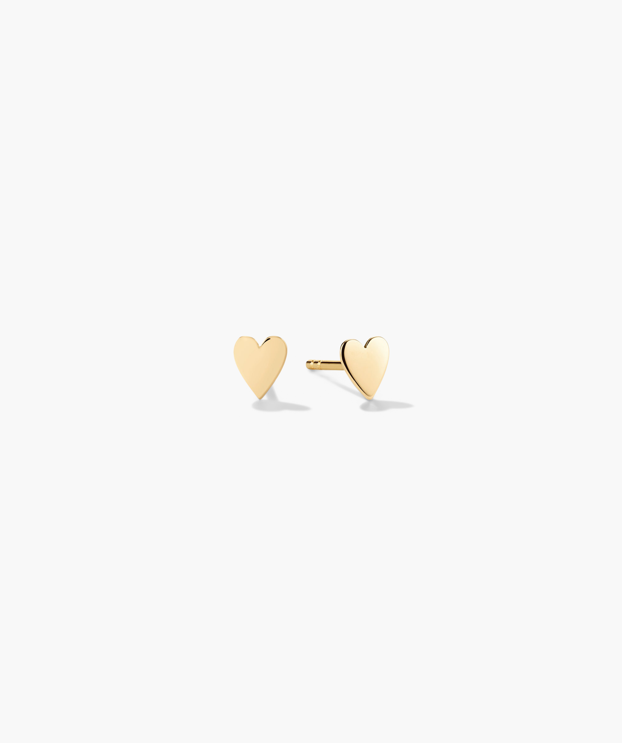 0-EARPARTY2.0-SolidGoldMiniHeartStud-14K-Front_477_new_c79e81a3-31a6-4160-89c4-29d1dd81fb30-3