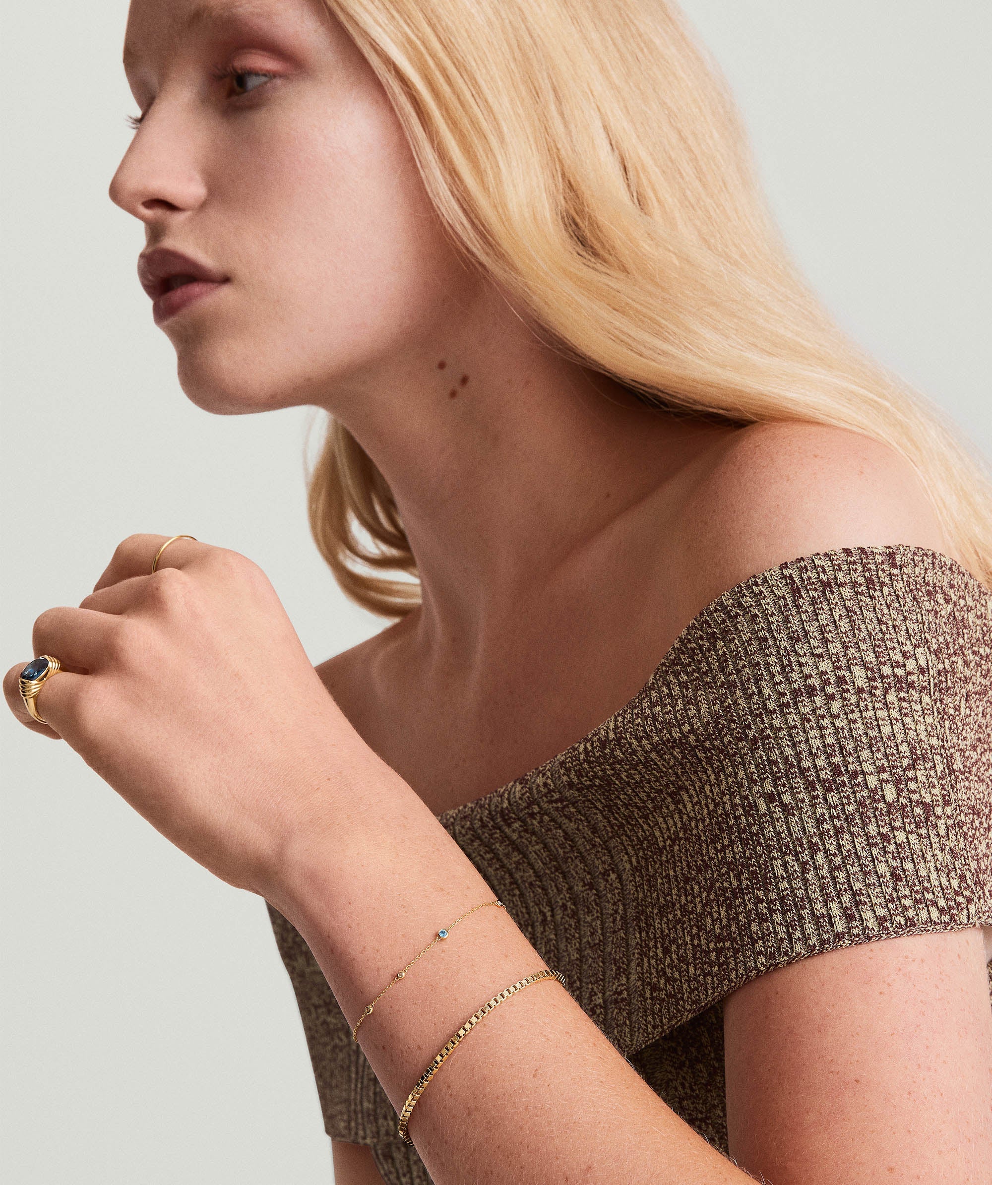 1-BIRTHSTONEBRACELETS_BirthstoneBraceletDecemberBlueTopaz_14k_Stack_018_3384d851-da70-42d7-af0b-0c508e461dd9