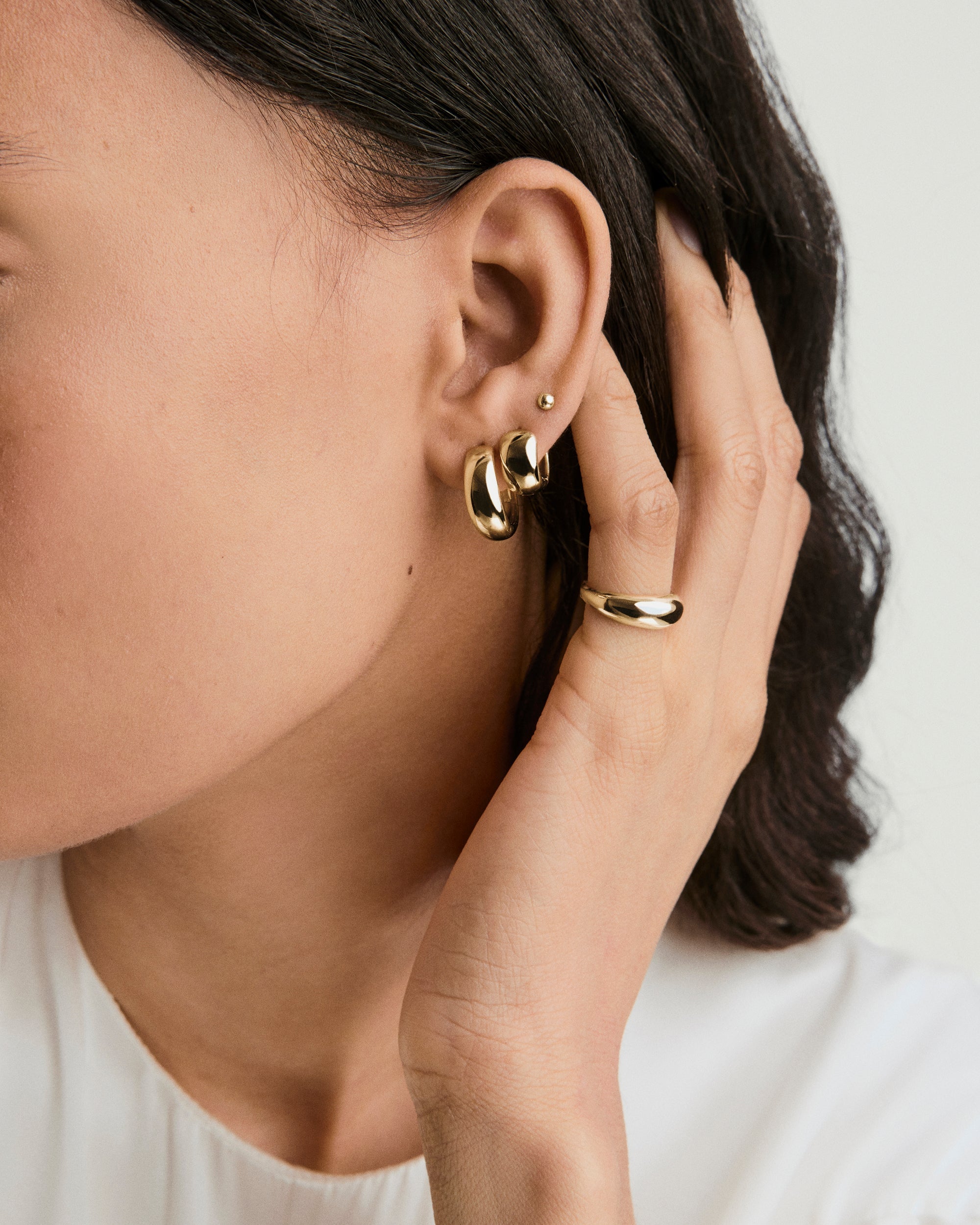 1-Reshoot_DomeHoops_V_Stack_027_1f1dc884-81b5-4965-9cec-9baadc47a4a6-1